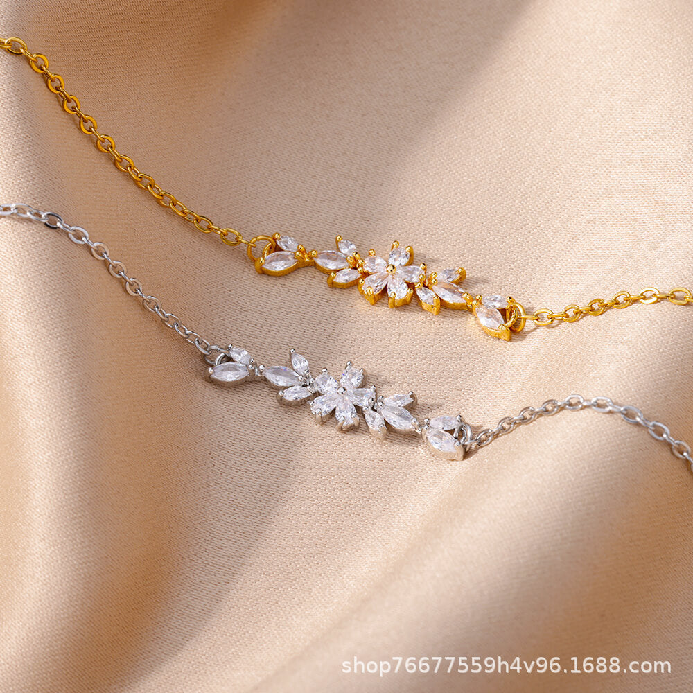 Wholesale Stainless Steel Sun Pendant Bracelet Geometric Zircon Jewelry Accessory for Women Trendy Everyday Wear Gift