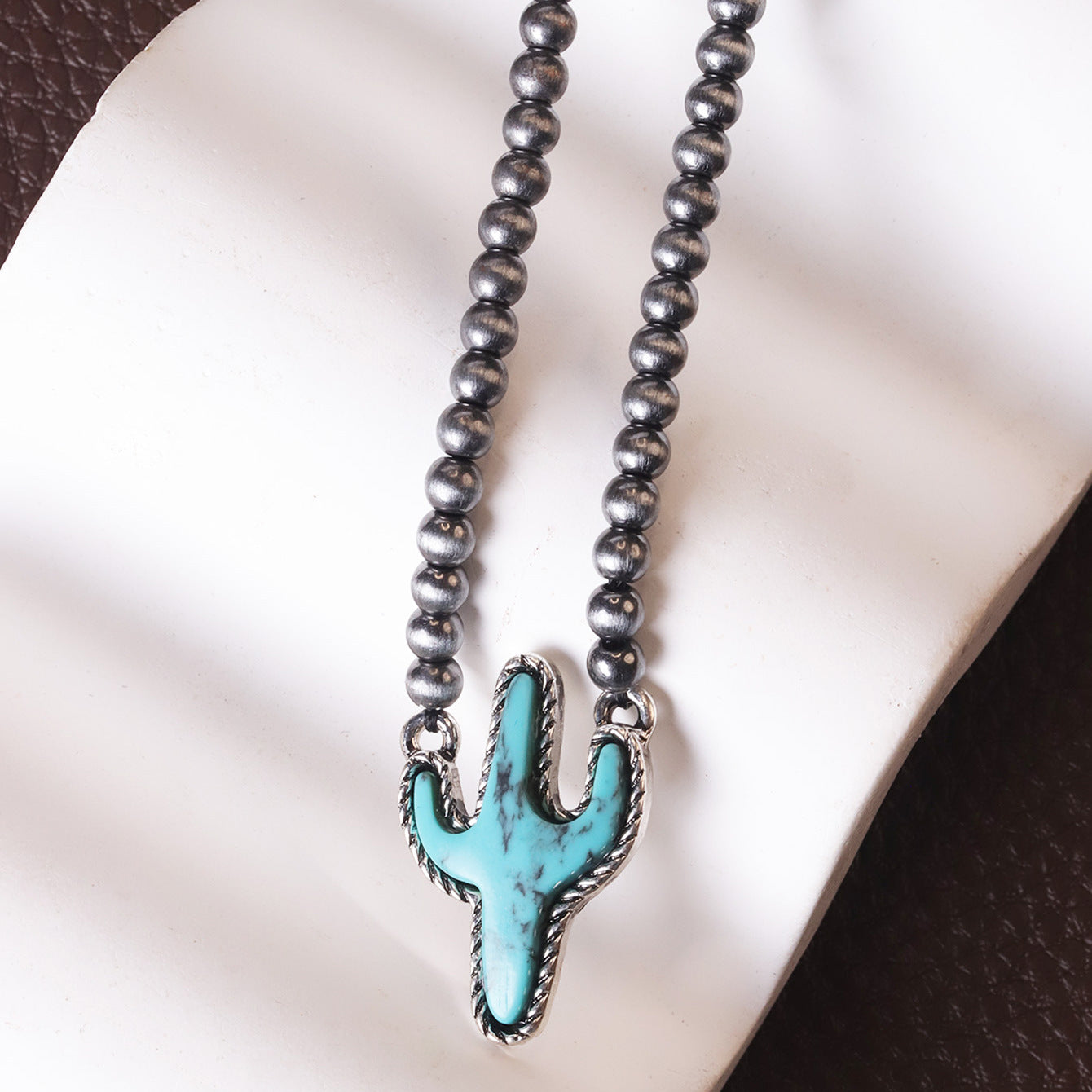Wholesale Western Cowboy Turquoise Beaded Stackable Necklace,  Trendy Layering Jewelry Accessory