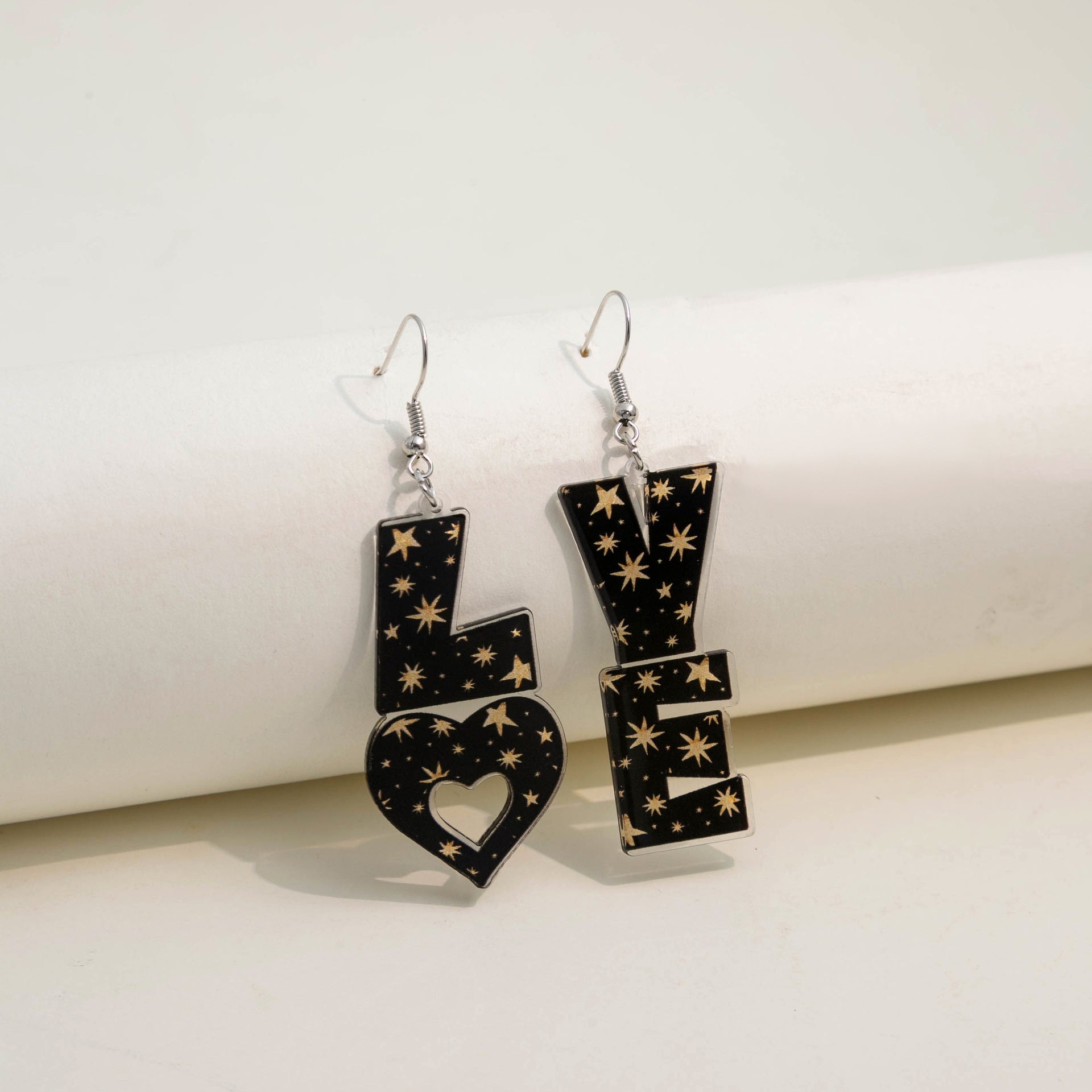 Wholesale  romantic Valentine's Day acrylic creative earrings