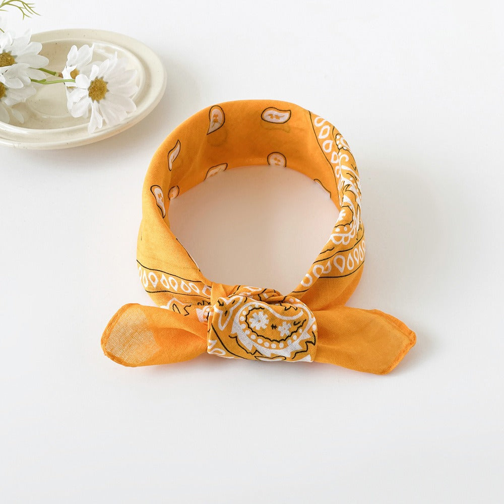 Wholesale cashew flower square silk scarf