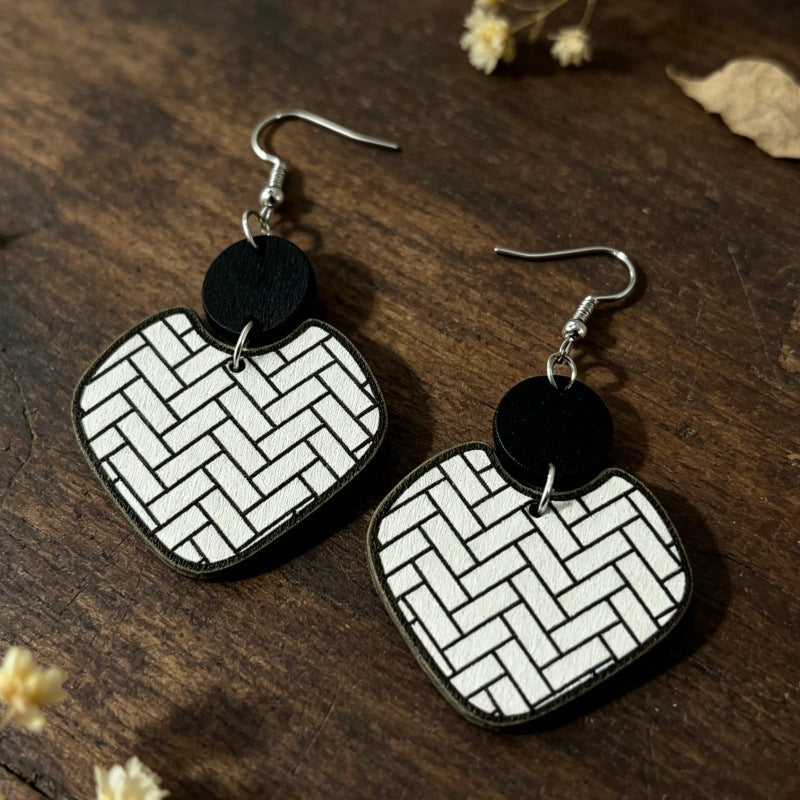Wholesale Trendy Bohemian Vintage Woven Heart Wooden Earrings Geometric Layered Design Fashion Accessory For Party Wear Boutique Resale