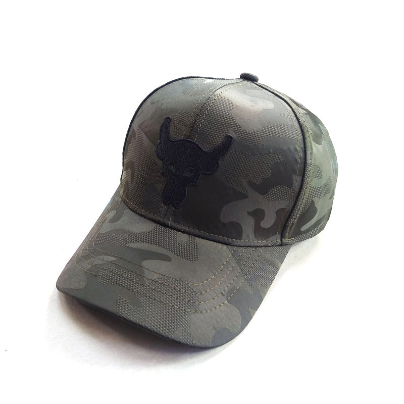 Wholesale bull head embroidered baseball cap