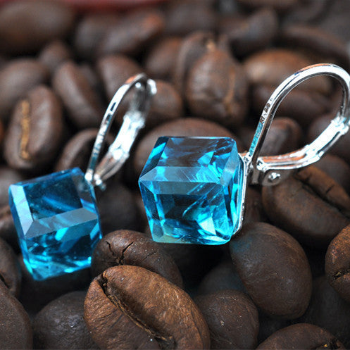 Wholesale magic cube colorful crystal earrings