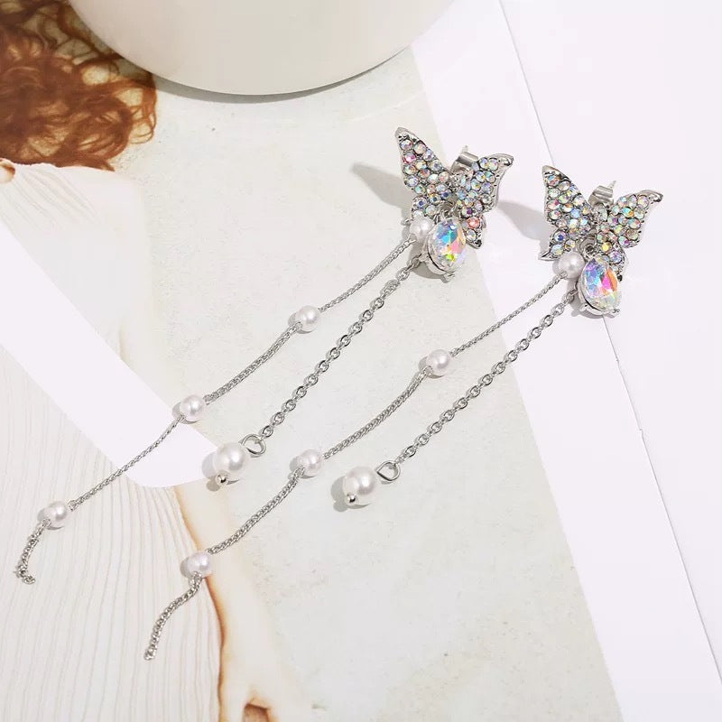 Wholesale Castle White Rose Fairy Long Earrings Fashion Accessory Boutique Gift