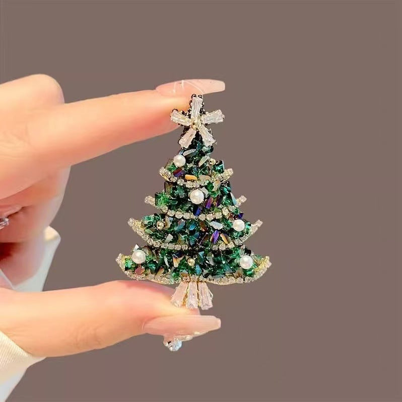 Wholesale Christmas  flash diamond Christmas tree brooch
