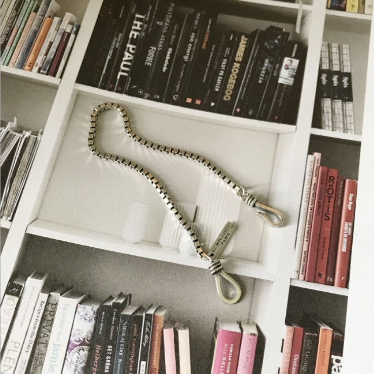 Wholesale Electroplated Zinc Alloy Cuban Bracelet Ancient Silver Geometric Square Pendant Unisex Hip Hop Style Jewelry Accessory For Everyday Gift