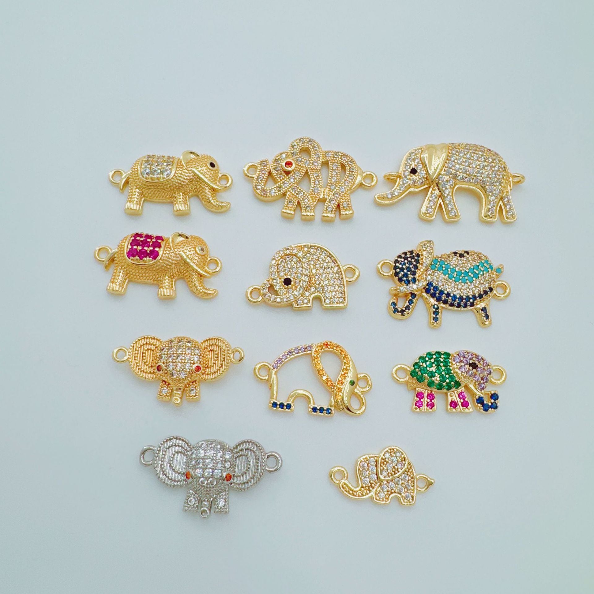 Wholesale Copper Electroplated Simple Elephant Pendant Necklace Fashion Jewelry Accessory