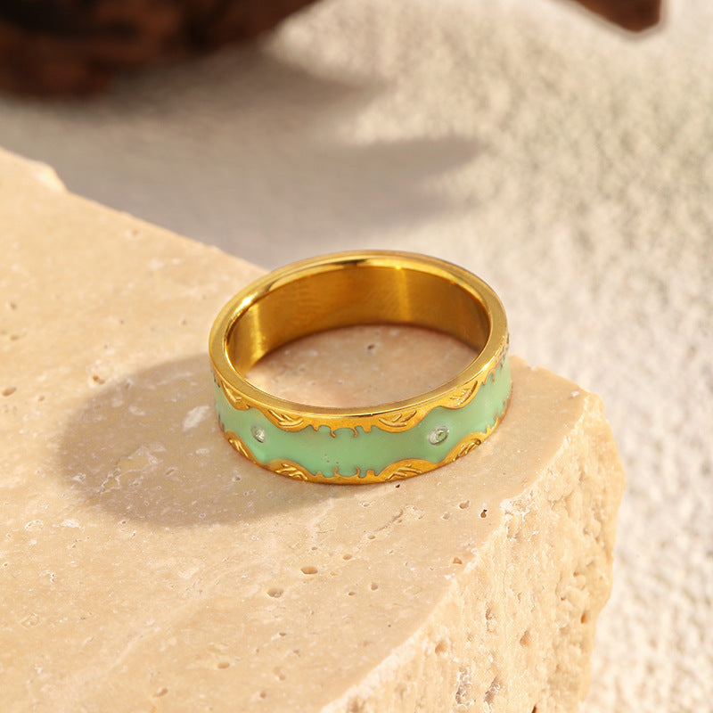 Wholesale exquisite and sophisticated stainless steel ring