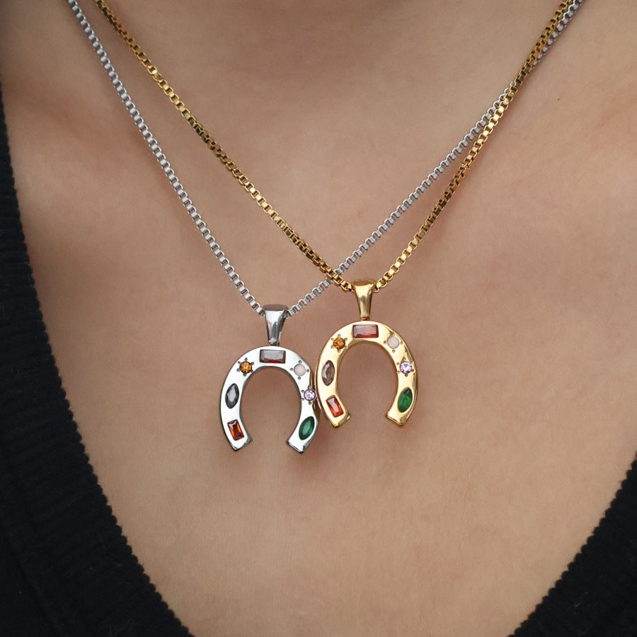 Wholesale Stainless Steel Lucky Horseshoe Necklace