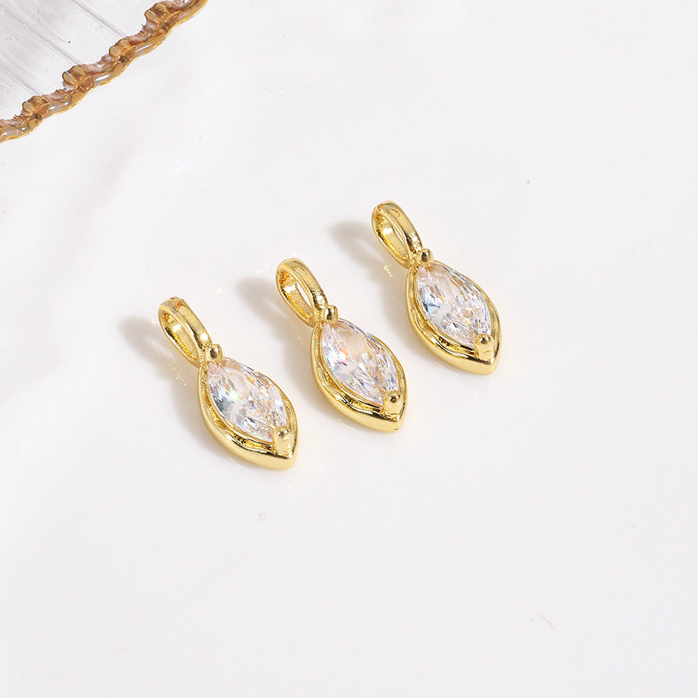 Wholesale 18k gold-plated copper color-preserving zircon marquise pendant