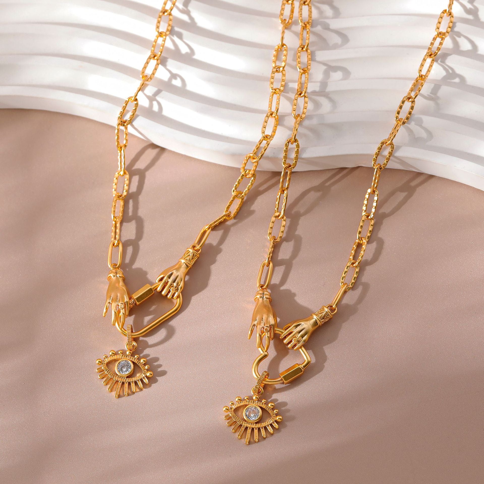 Wholesale Devil's Eye Zircon Necklace  Light Luxury  Clavicle Chain