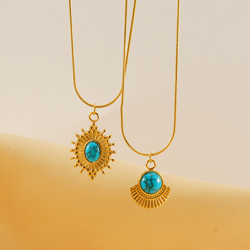 Wholesale Titanium Steel Turquoise Pendant Necklace for Women,  Geometric Star Chain,  Trendy Fashion Accessory