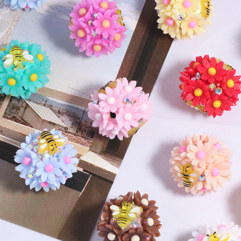 Wholesale 10pcs Bee Flower-Picking  Focal Beads DIY Bead Accessories