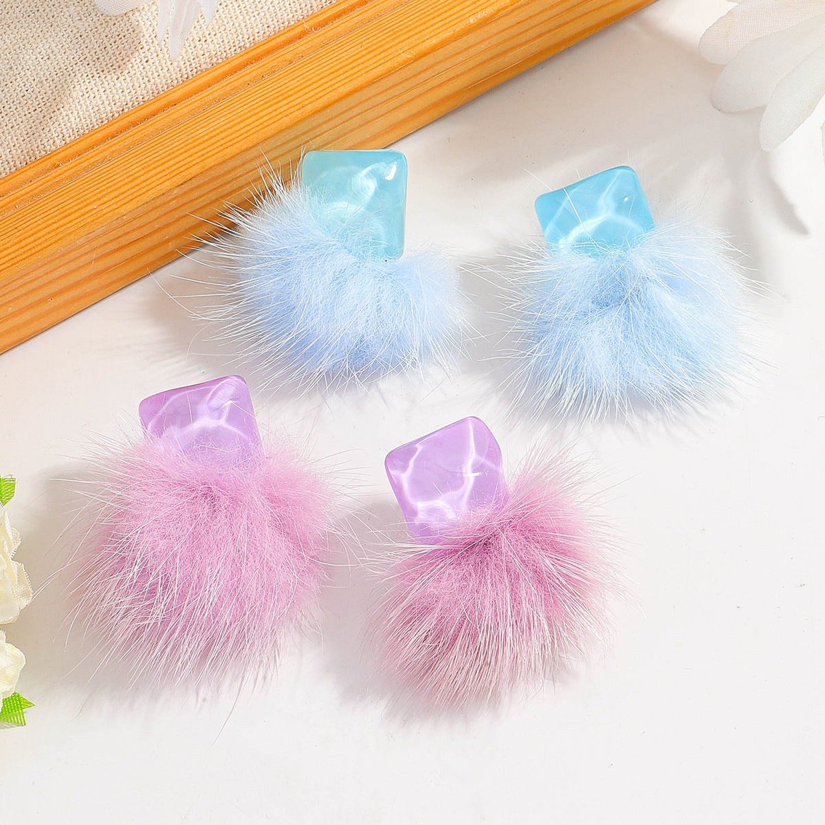 Wholesale Pom-pom Resin Cute Earrings