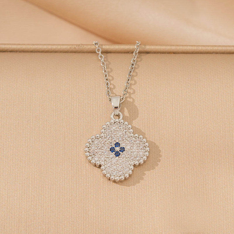 Wholesale Titanium Steel Four-Leaf Clover Necklace Chic Fashion Jewelry Accessory for Women ACCVIP