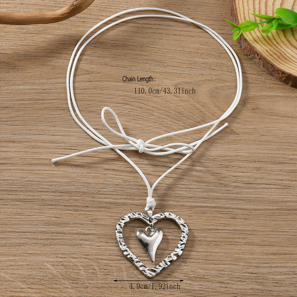 Wholesale Heart-shaped pendant sweater chain