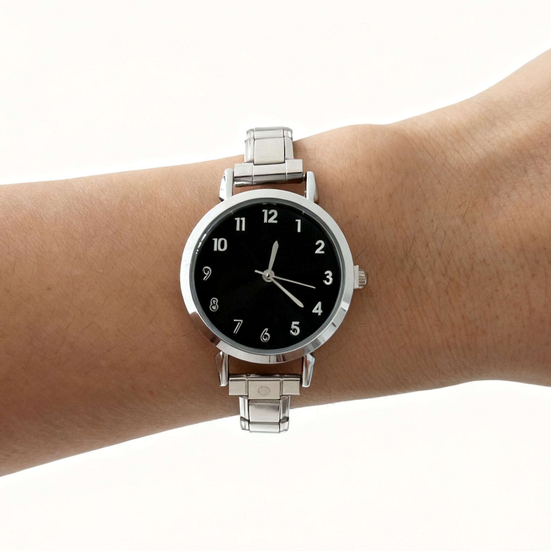 Wholesale  elegant steel strap wristwatch