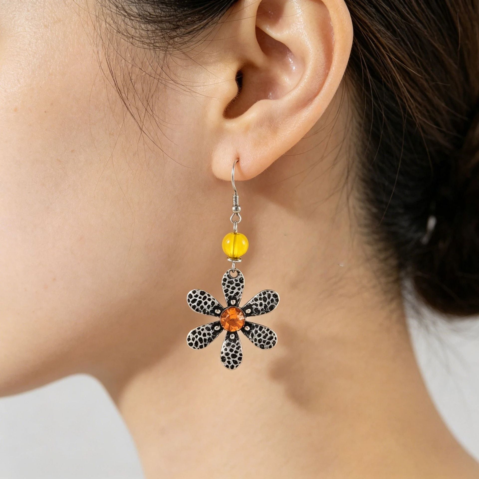 Wholesale Retro Pendant Earrings For Women Vintage Style Zinc Alloy Jewelry Fashion Accessory Gift Resale