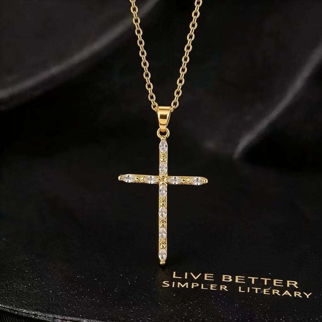 Wholesale Copper Zircon Cross Pendant Necklace Hip Hop Punk Fashion Accessory Gift