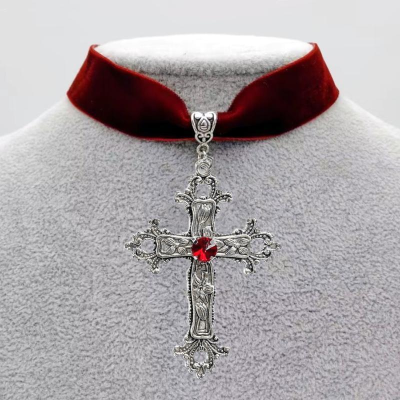 Wholesale Gothic Retro Cross Pendant Necklace Black Velvet Choker Unisex Fashion Accessory for Boutique Resale