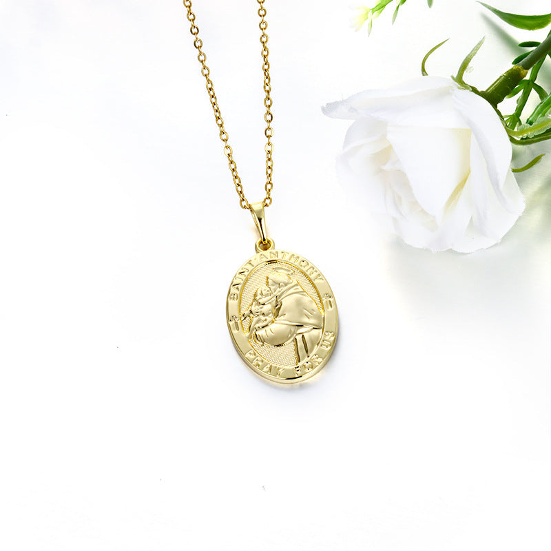 Wholesale Geometric Round Portrait Pendant Simple Personalized Gold-Tone Jewelry Accessory Gift