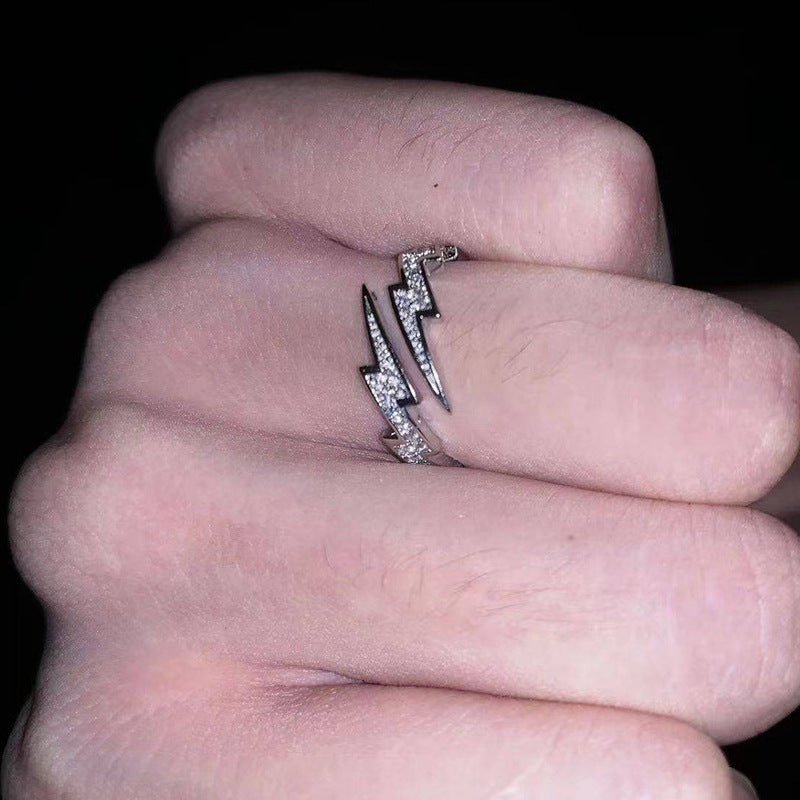 Wholesale Men' s Lightning Hip-Hop Ring with Adjustable Opening,  Niche Design,  Gift for Best Friend and Girlfriend,  Trendy Couple New Style