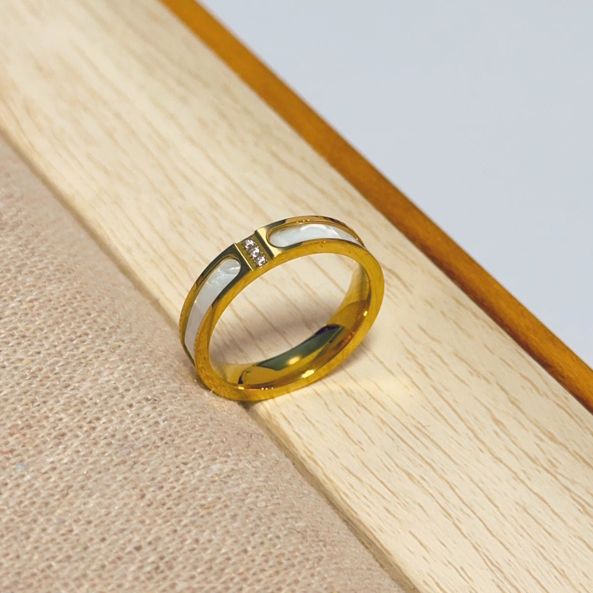 Wholesale  Diamond Ring Titanium Steel High-end Light Luxury  Ring