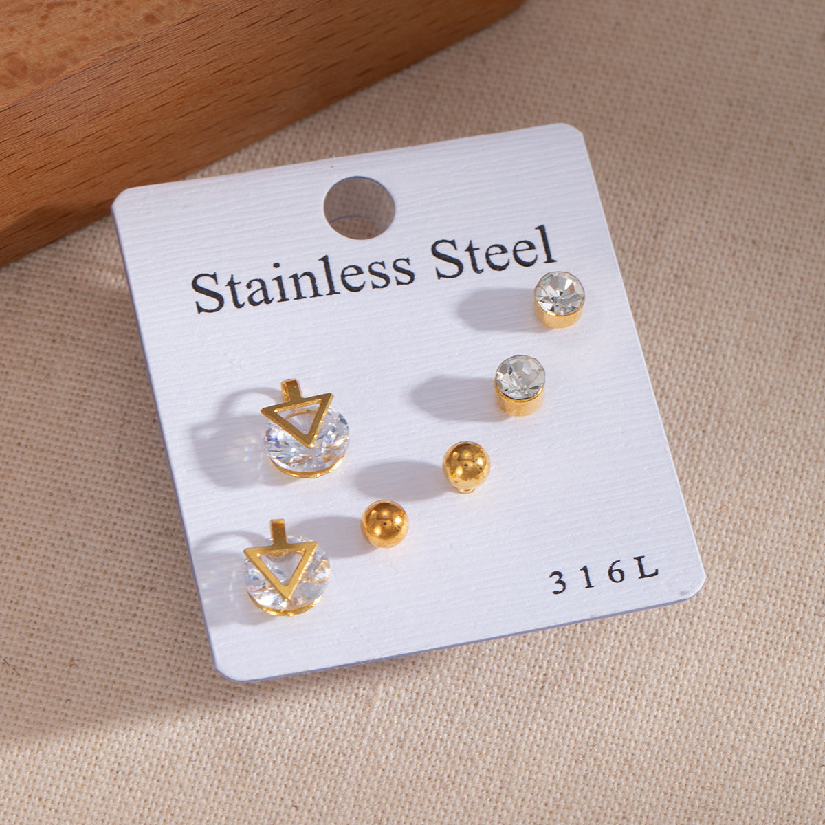 Wholesale Stylish Gold Stainless Steel Geometric Earrings for Women Vintage Fashion Accessory