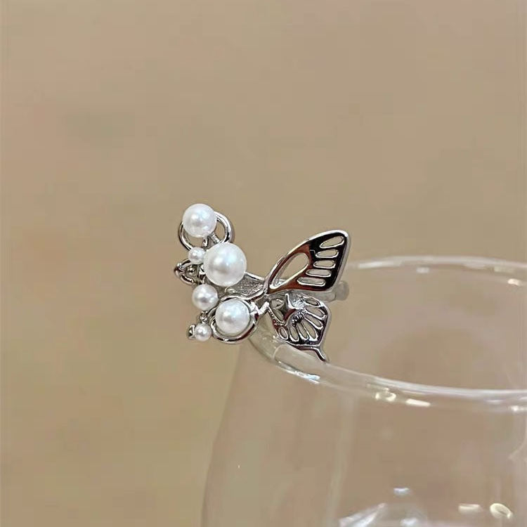 Wholesale Chic Pearl Butterfly Design Ring Adjustable Zinc Alloy Jewelry Accessory For Women