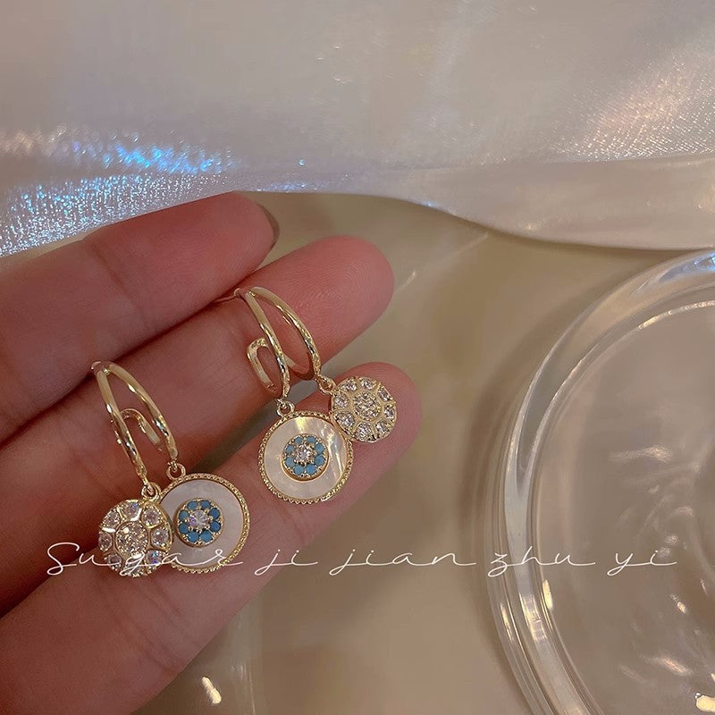 Wholesale Simple and Luxurious Heart-shaped Pearl Earrings