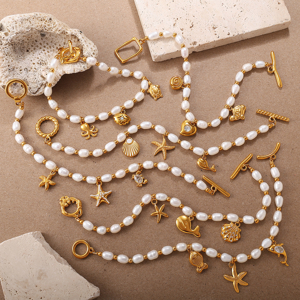Wholesale  Fashion Creative Ocean Theme Freshwater Pearl DIY Dolphin Pendant Bracelet Plated with 18K Gold Niche Jewelry for Women