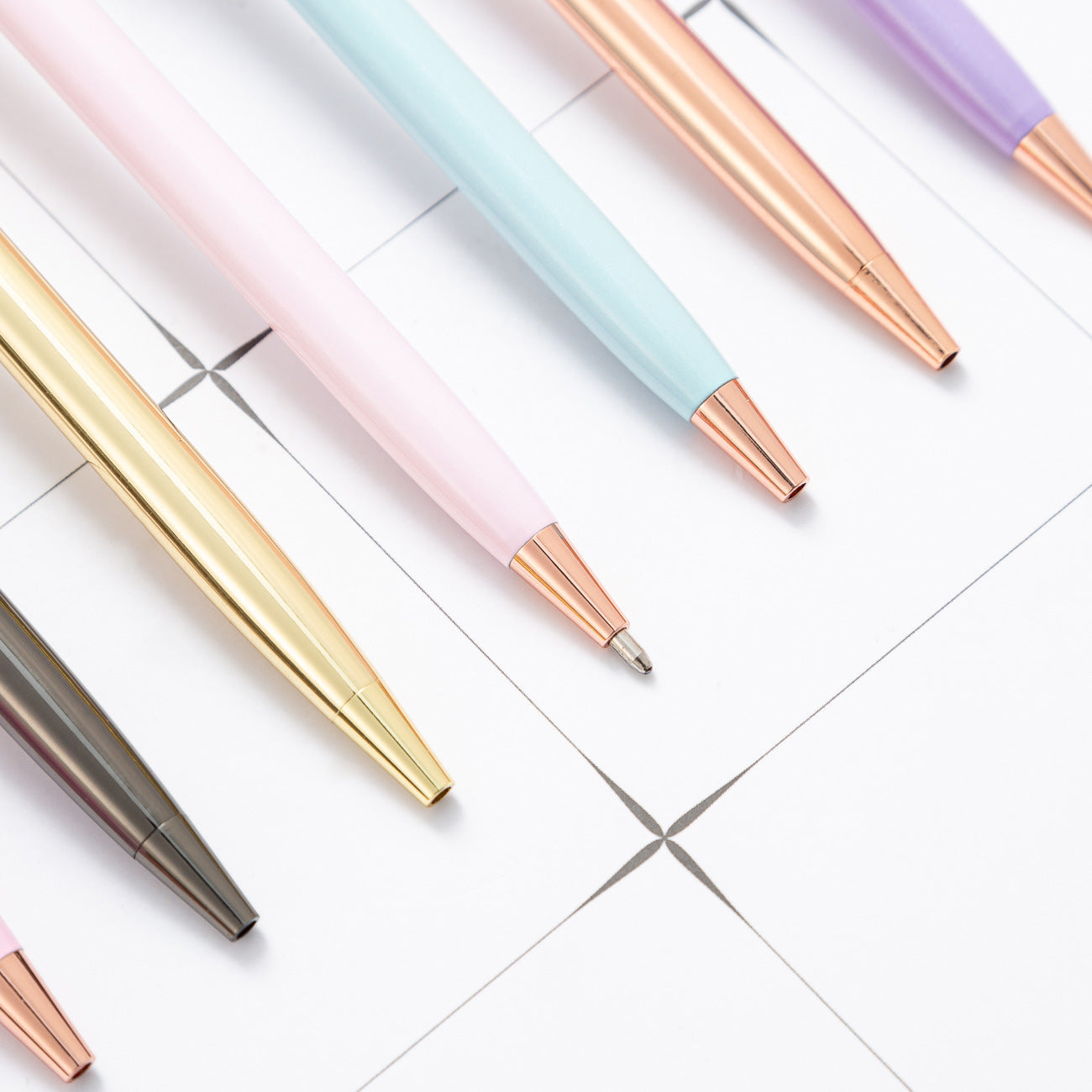 Wholesale Cartoon Crown Metal Ballpoint Pen