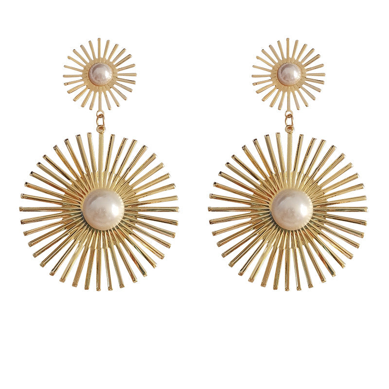 Wholesale Geometric Circle Metal  Fashion Personality Exaggerated Large Earrings