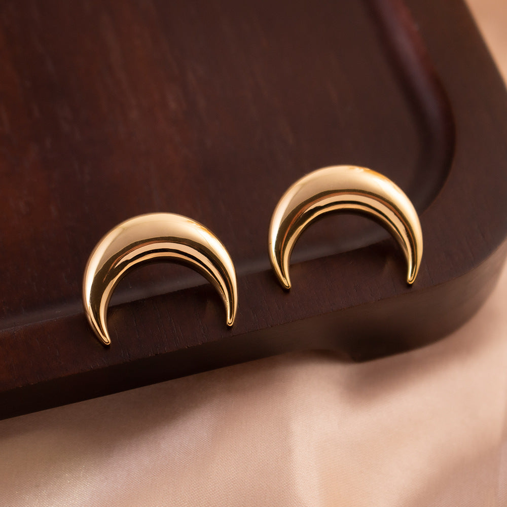 Wholesale Real gold plating symmetrical crescent C- shaped earrings