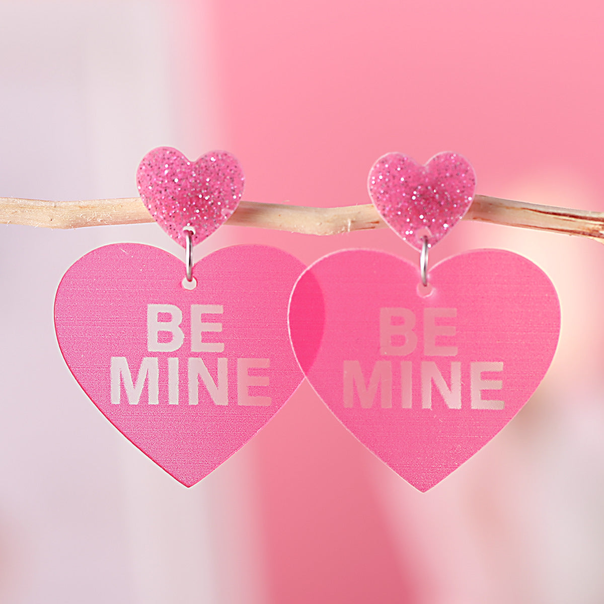 Wholesale  Valentine's Day love sequins pendant earrings