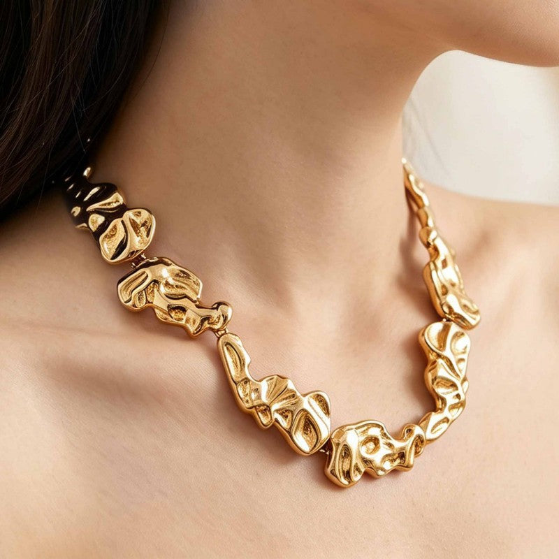 Wholesale Trendy Irregular Texture Collarbone Necklace Geometric Gold Tone Alloy Chain Everyday Commute Jewelry Boutique Resale