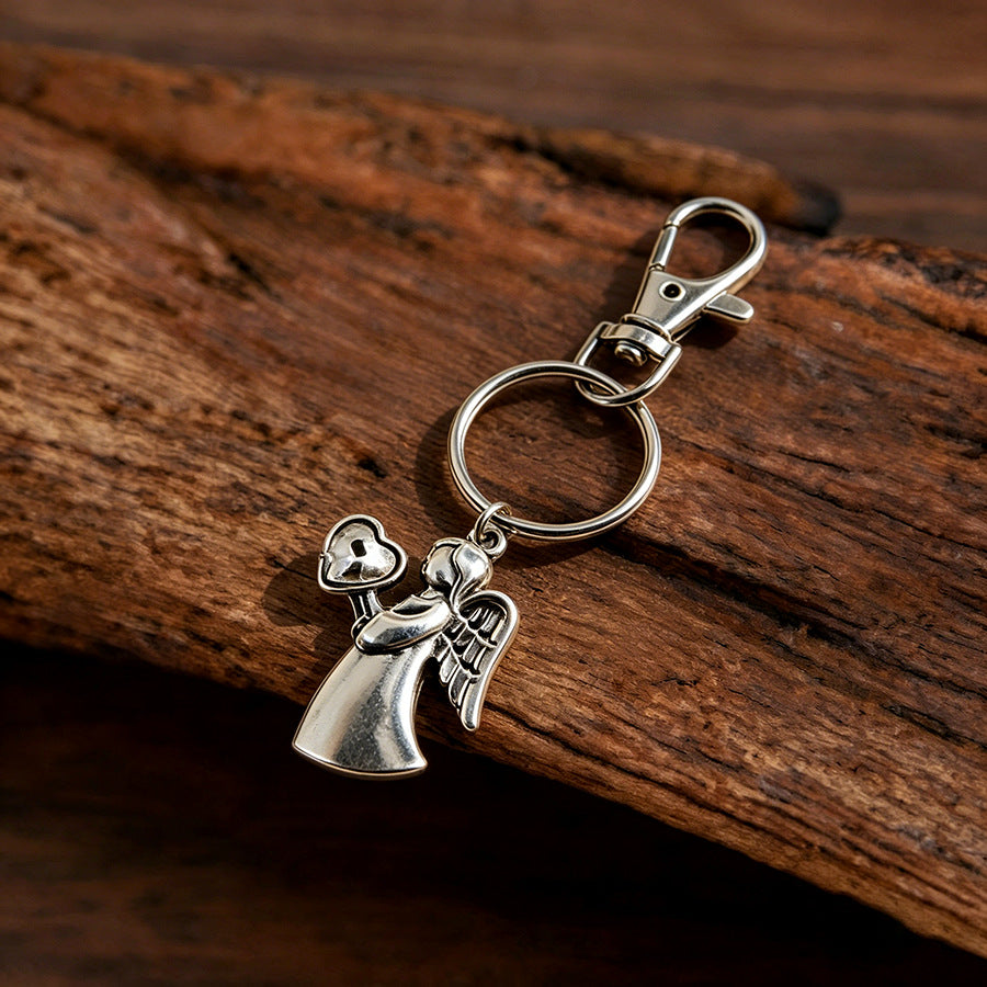 Wholesale Zinc Alloy Retro Keychain Pendant Fishbone Star Design Creative Key Ring Gift For