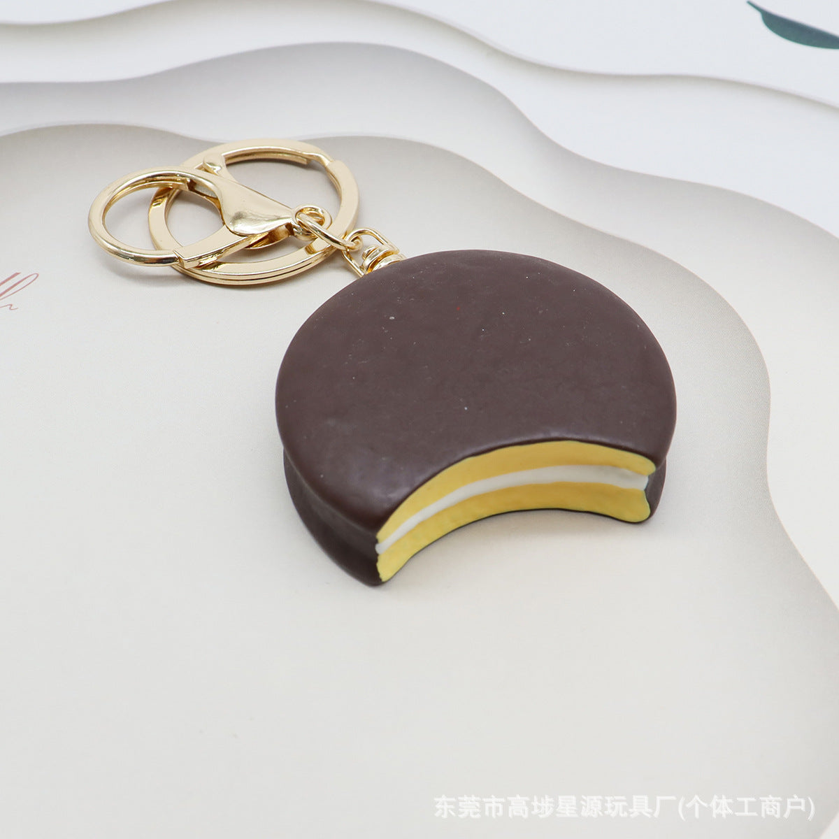 Wholesale Mini Artificial Resin Chocolate Cake Keychain Bag Charm Everyday Accessory