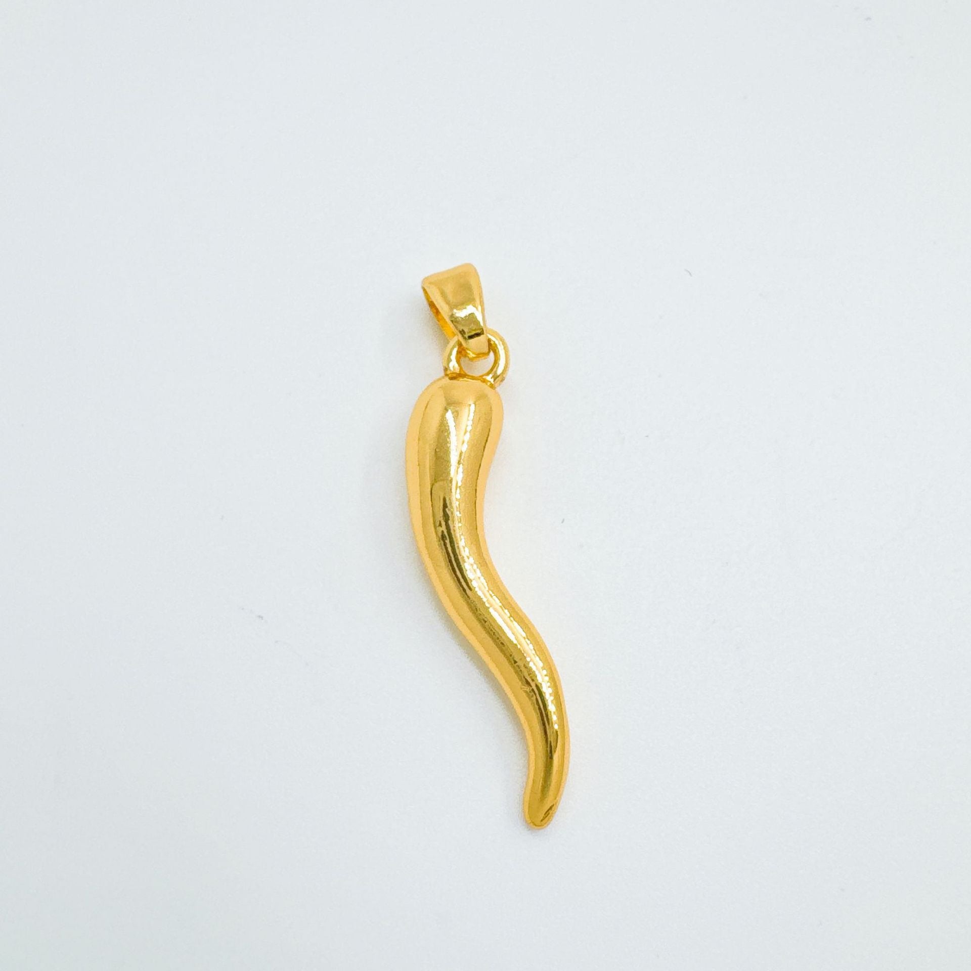 Wholesale Gold Plated Copper Pepper Pendant Necklace Fashion Jewelry Accessory