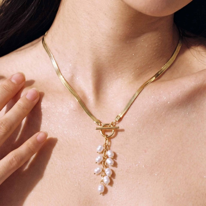 Wholesale French Chic Gold Snake Chain Necklace Zinc Alloy With Imitation Pearl Tassel Fashion Accessory