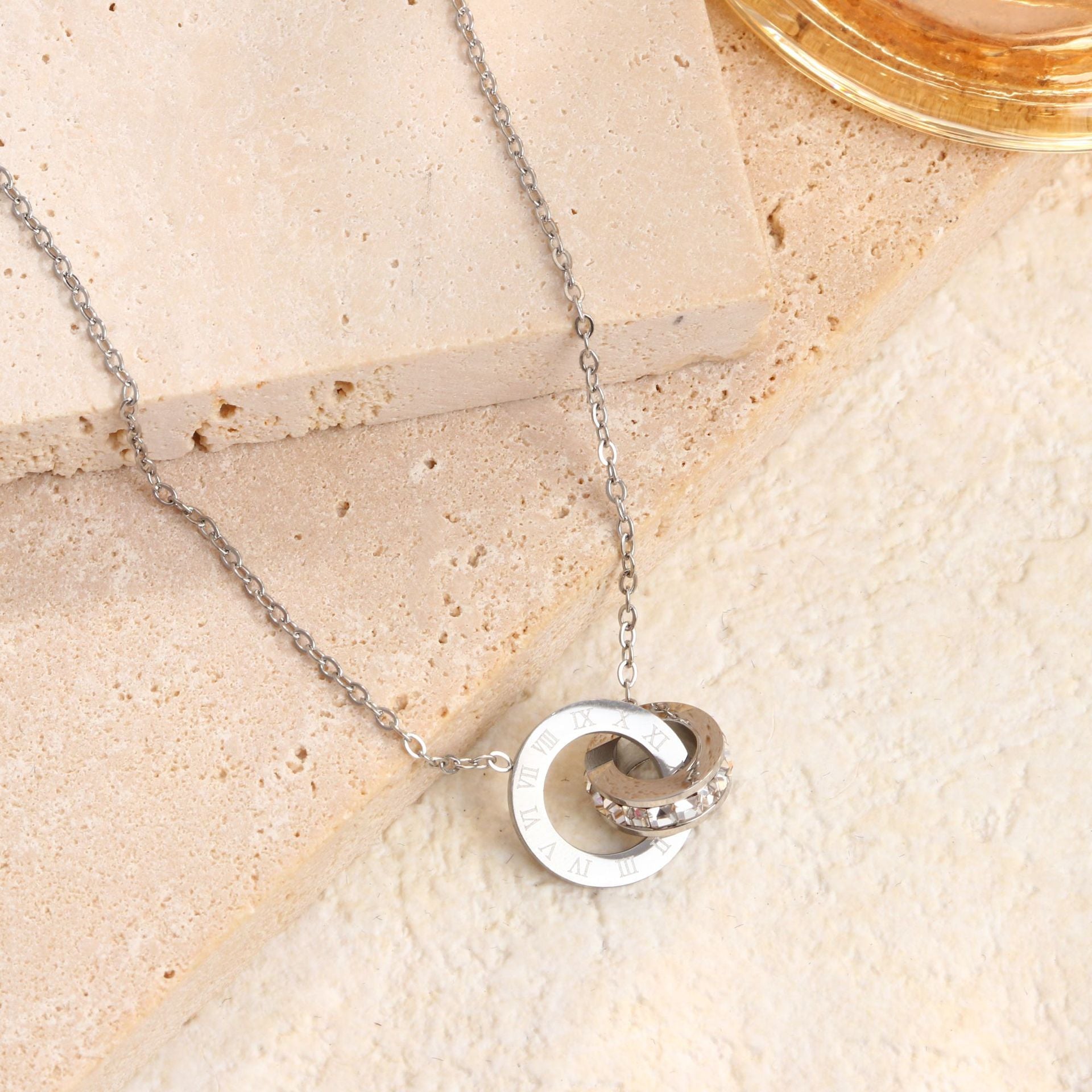 Wholesale stainless steel double-ring phase buckle necklace