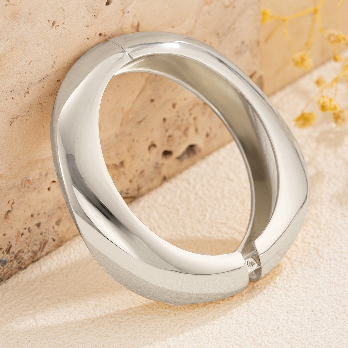 Wholesale Irregular alloy spring water drop smooth bracelet set