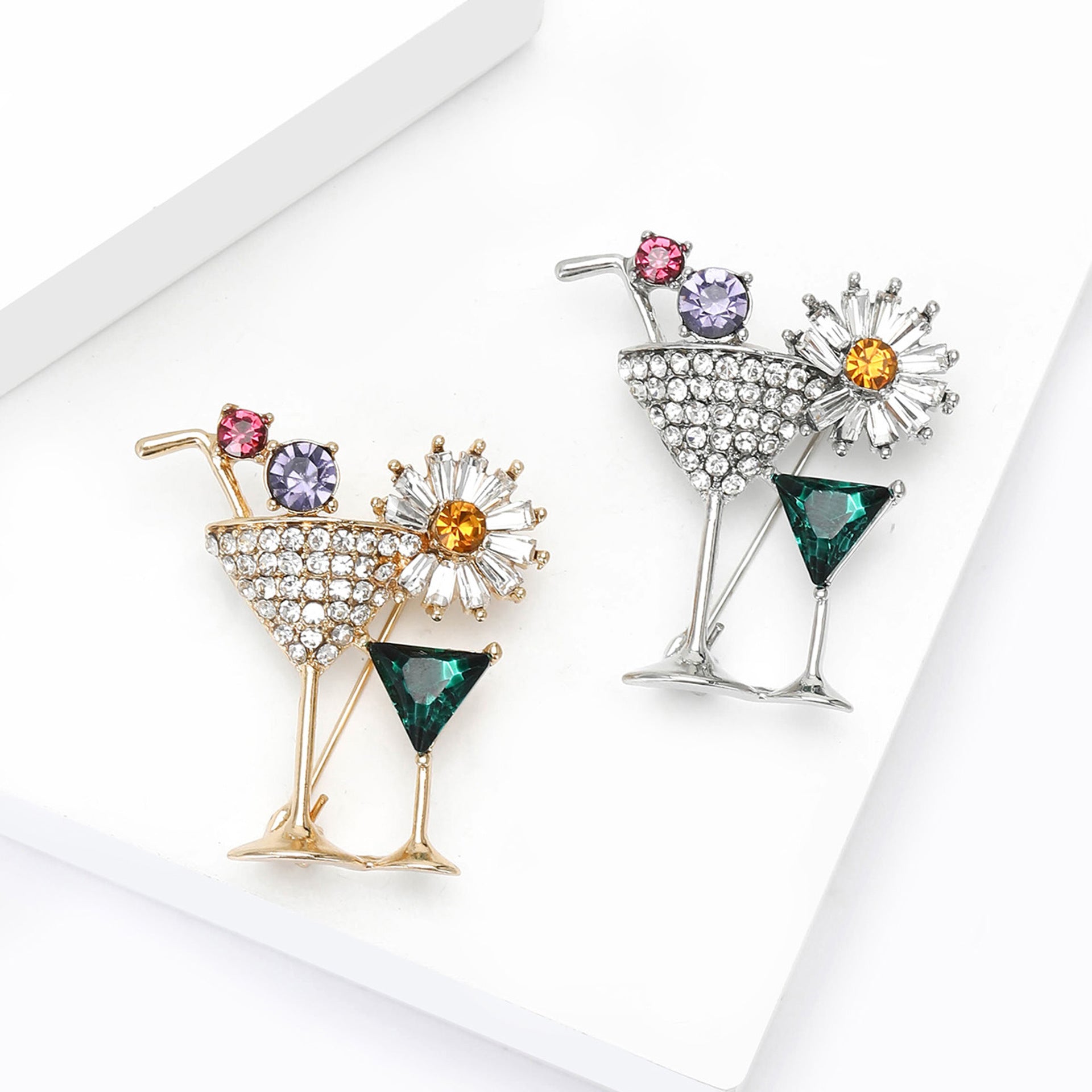 Wholesale Gold Micropaved Zircon Cocktail Glass Brooch Chic Women S Sweater Coat Pin Fashion Accessory Gift