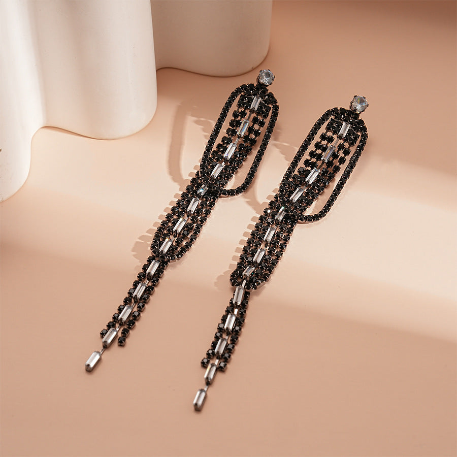 Wholesale Light luxury diamond oval tassel silver needle earrings
