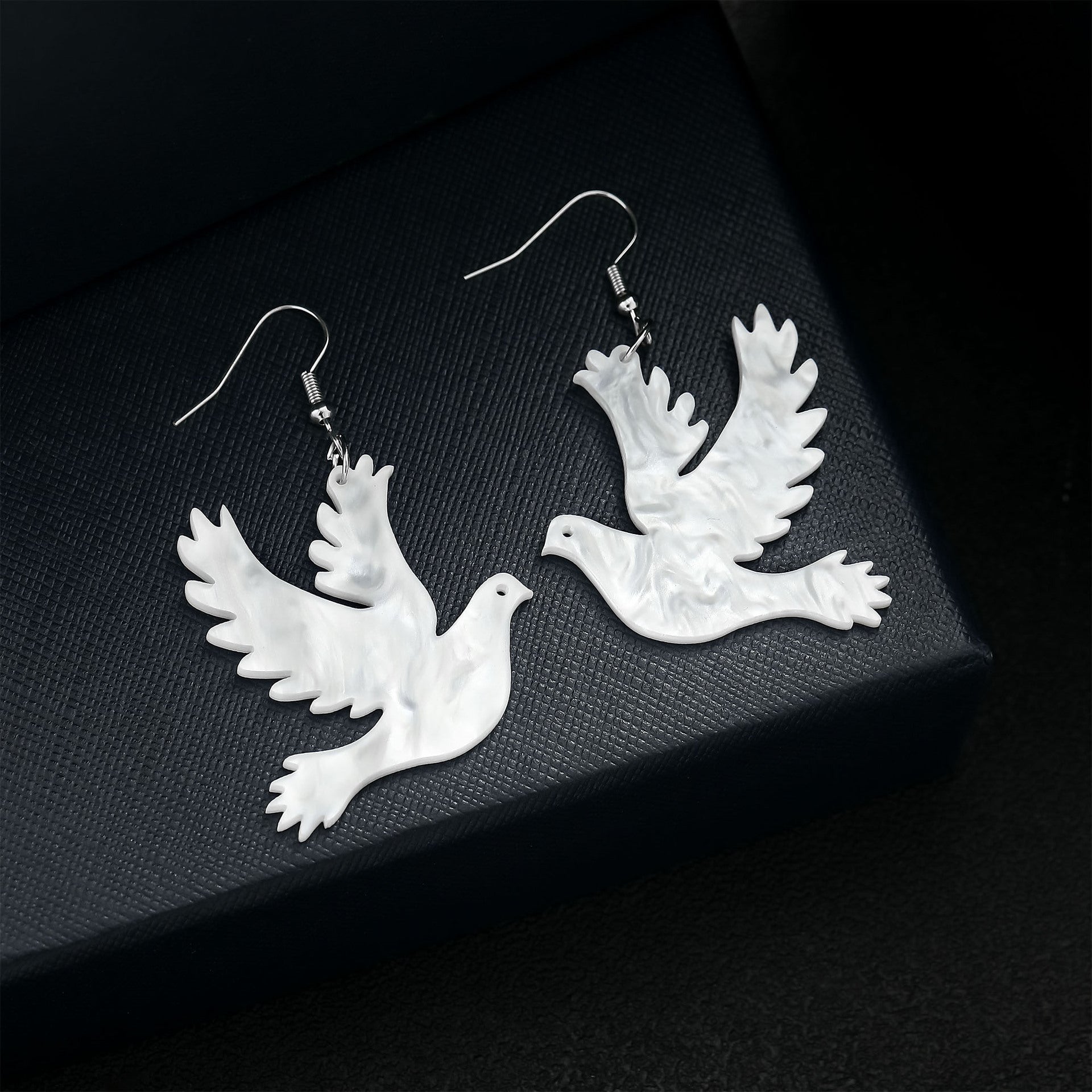 Wholesale Eco-friendly Acrylic Earrings White Dove Shape Earrings