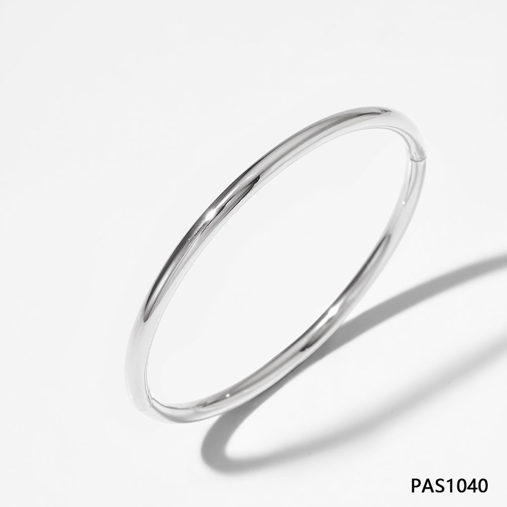 Wholesale Stainless steel bracelet  PVD vacuum furnace electroplating simple style wide surface bracelet