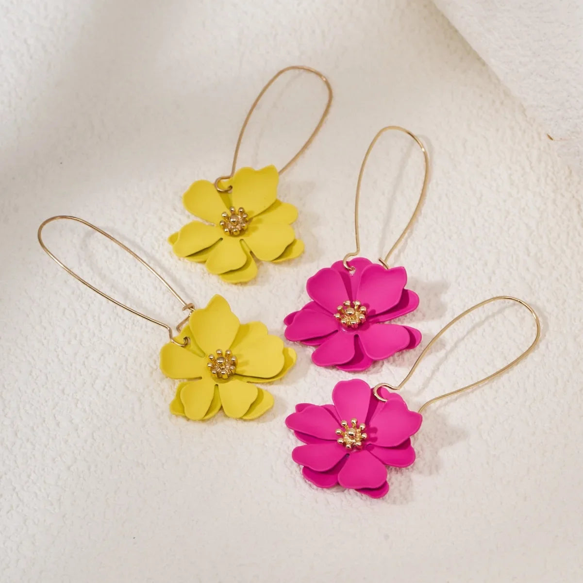 Wholesale Fashionable  Vintage Sen System Rubber Paint Exaggerated Flower Earring
