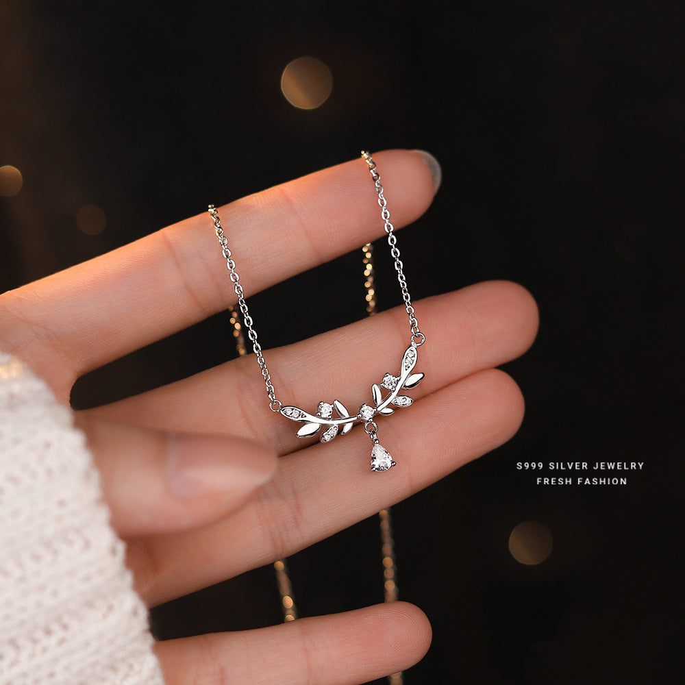 Wholesale S999 Foot Silver Light Luxury Laurel Goddess Necklace