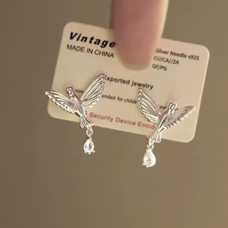 Wholesale  retro metal bird zircon earrings