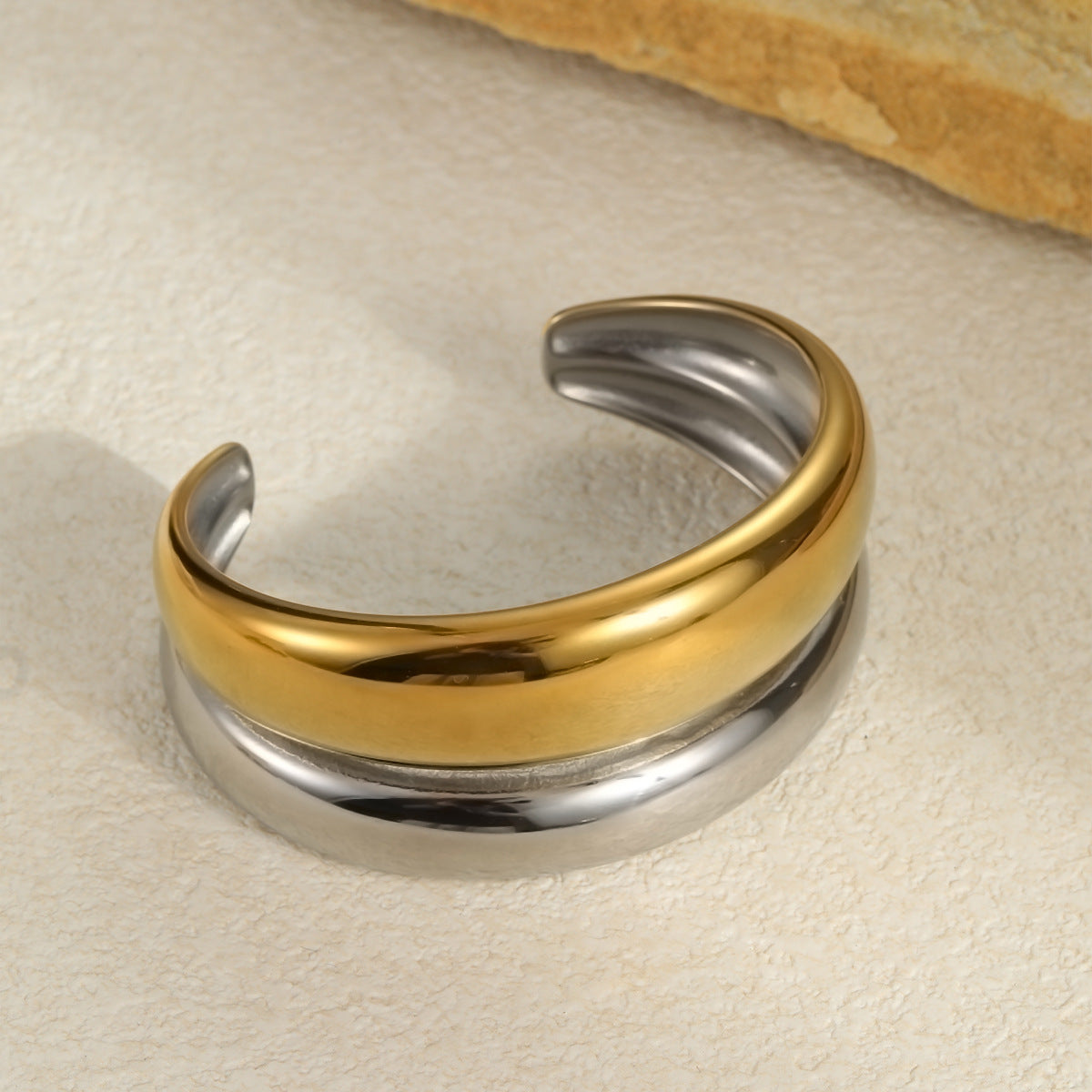 Wholesale Exaggerated Gold and Silver Color Matching Stainless Steel Bracelets